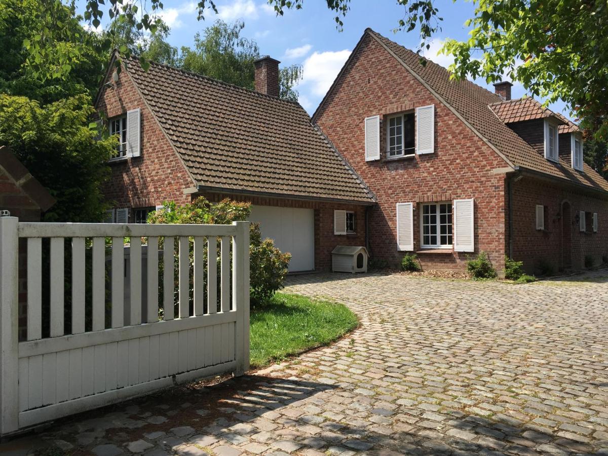 Les Jardins De Beaumont Bed & Breakfast Hem Exterior photo